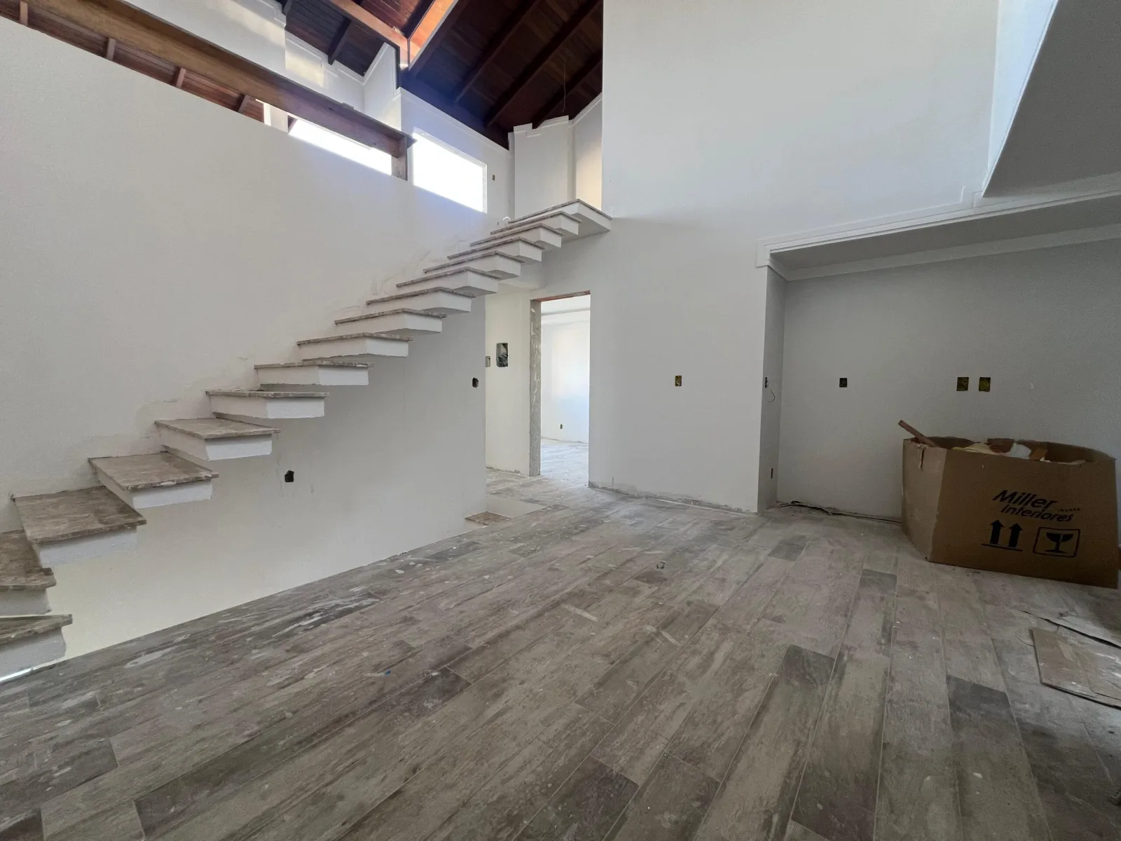 CASA DE ALTO PADRÃO
