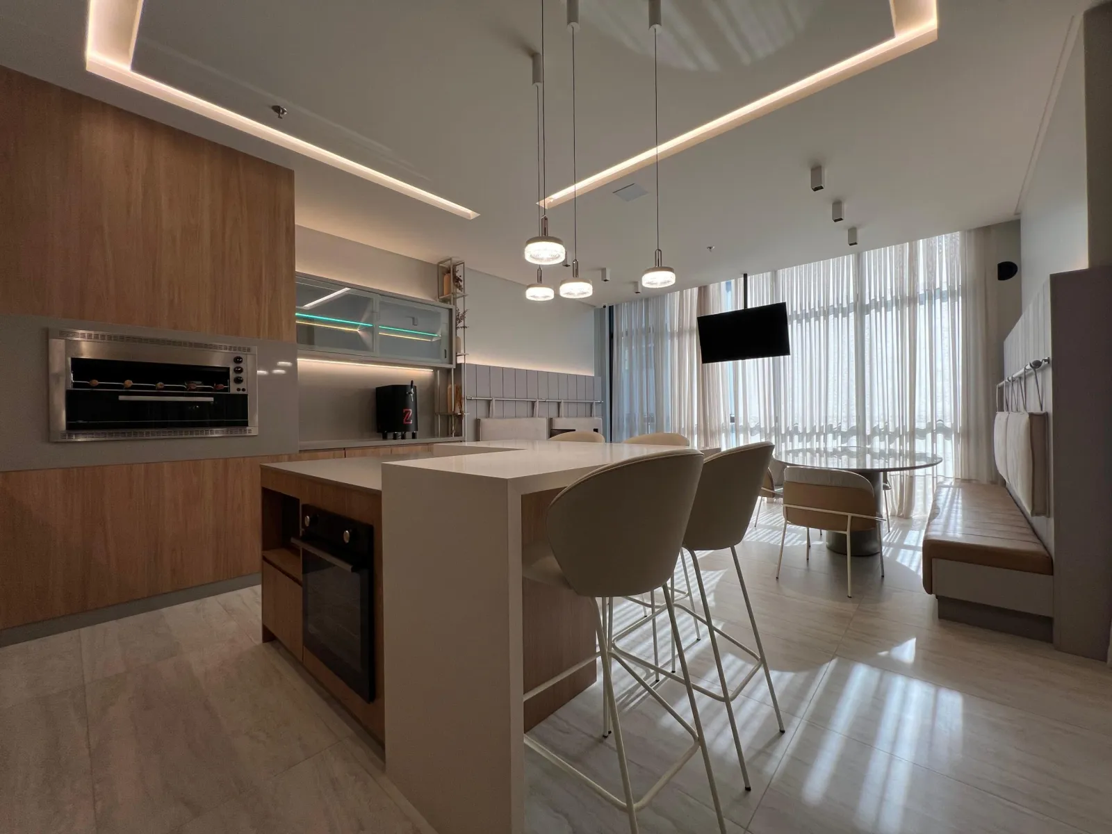 INFINITY TOWER FLAT