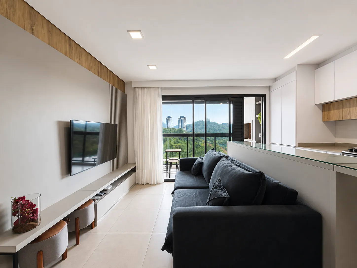 BRAVA GARDEN HOME CLUB