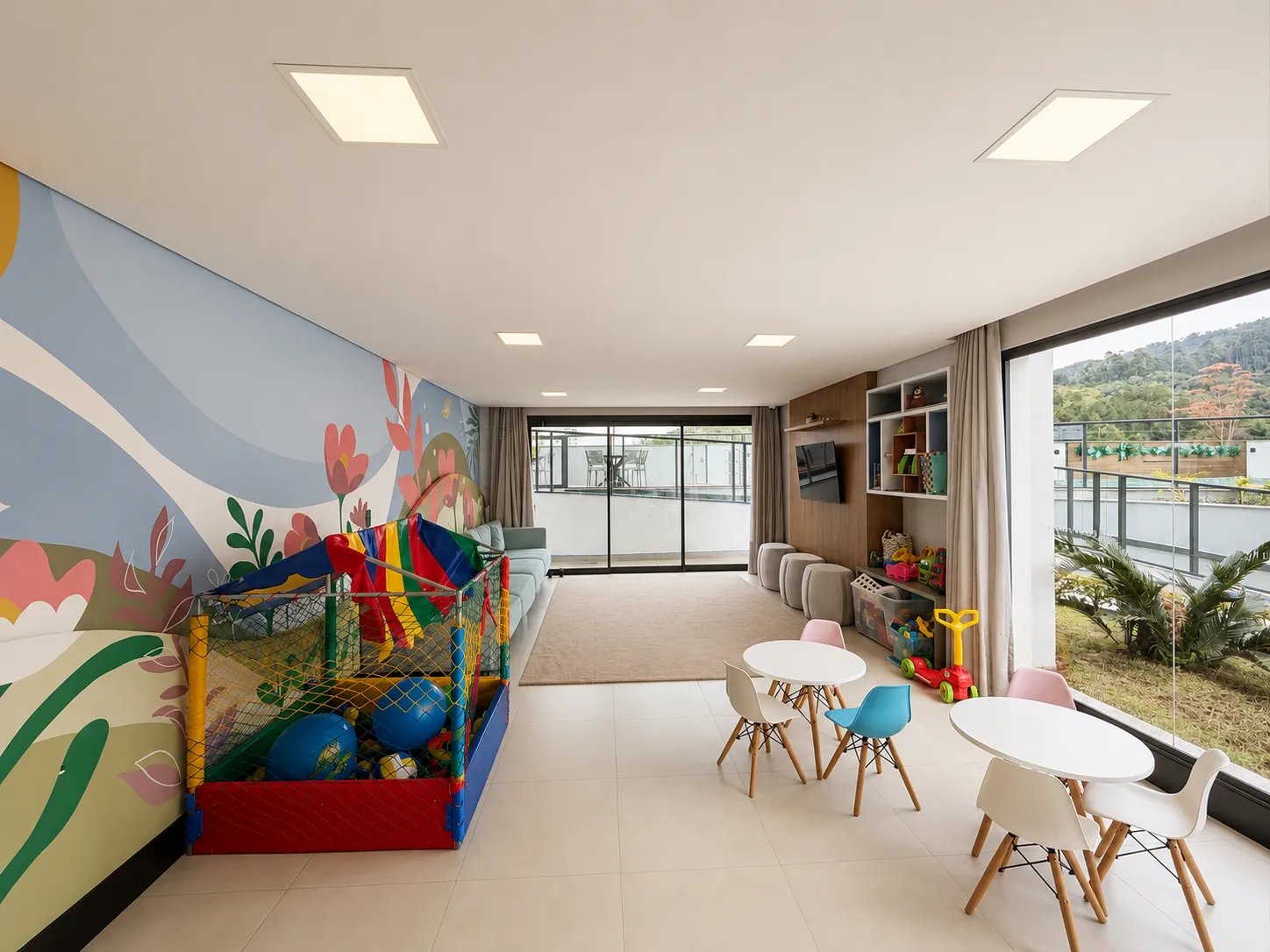 BRAVA GARDEN HOME CLUB