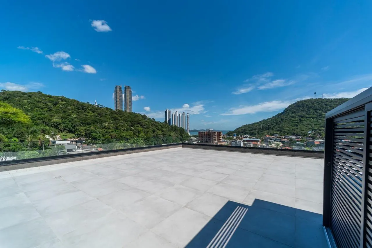 CASA ALTO PADRÃO