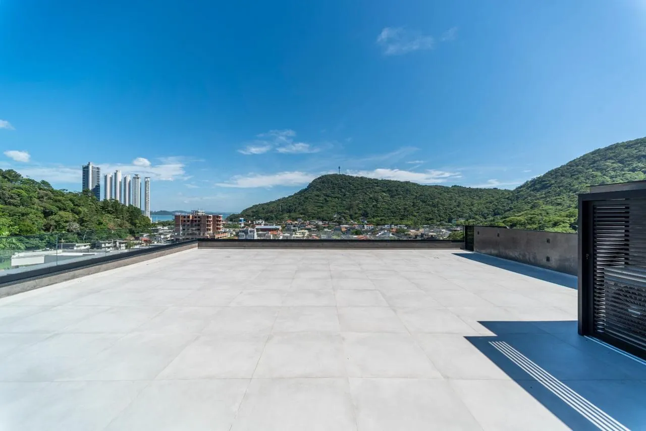 CASA ALTO PADRÃO