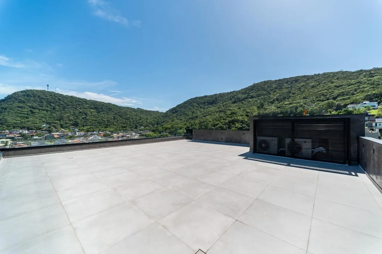 CASA ALTO PADRÃO