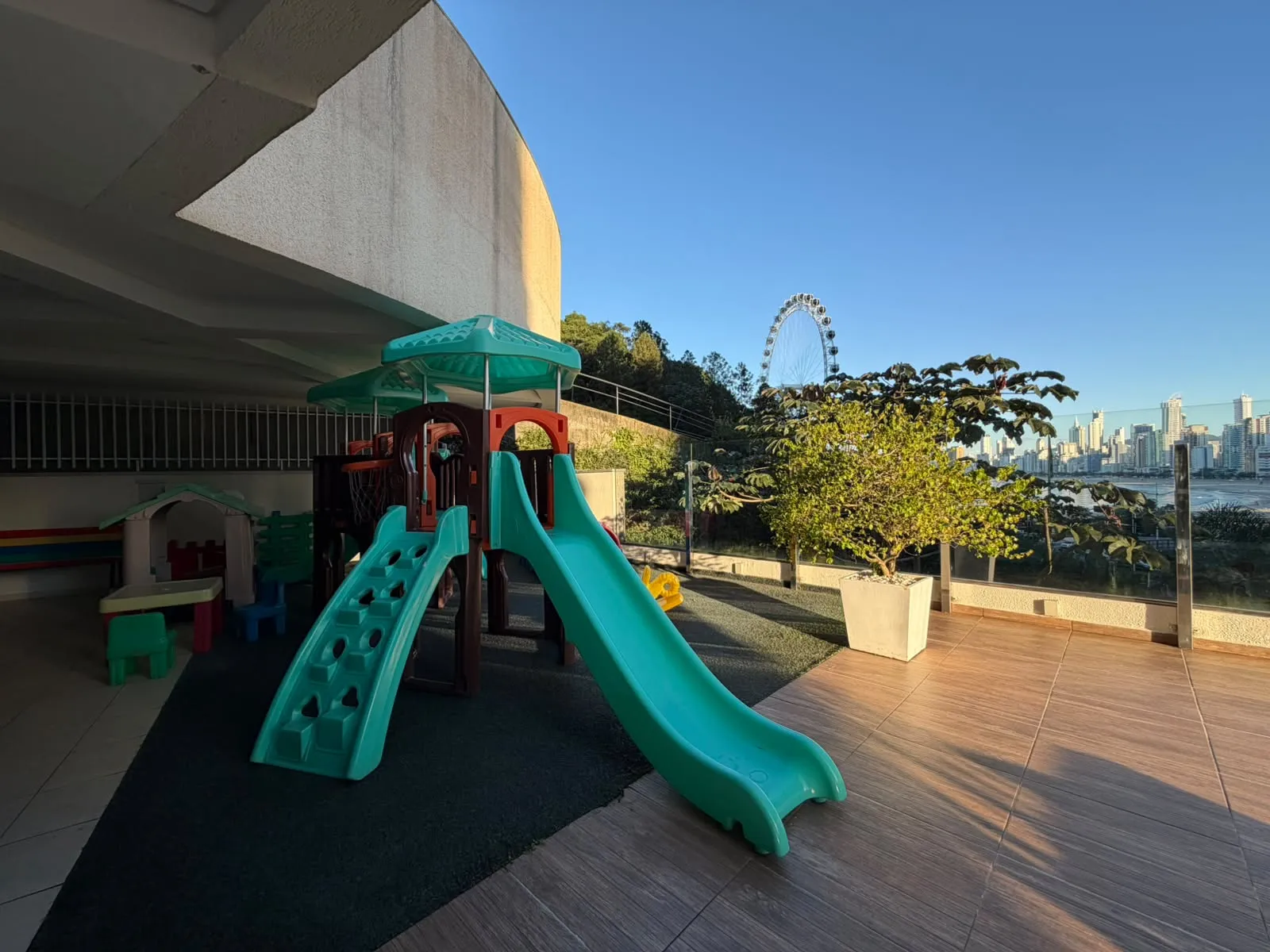 TERRAÇO DA RAINHA