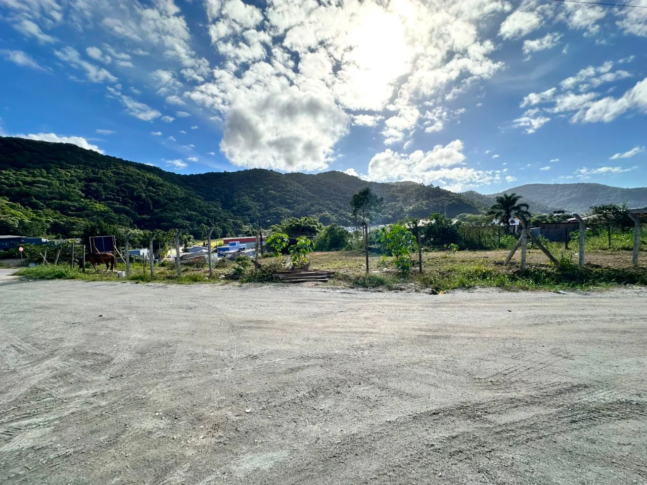 TERRENO CASA BRANCA