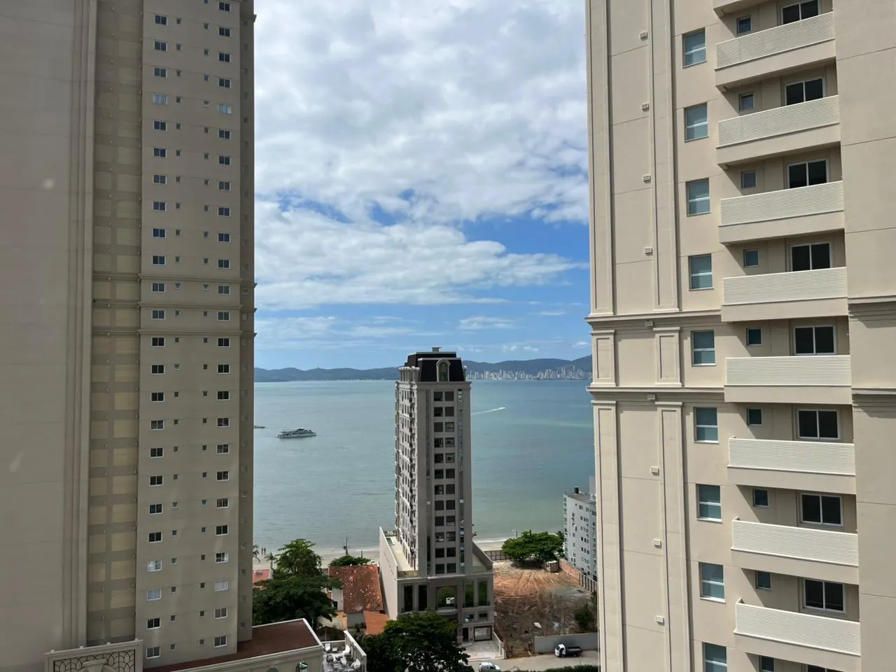 BOULEVARD ROYAL