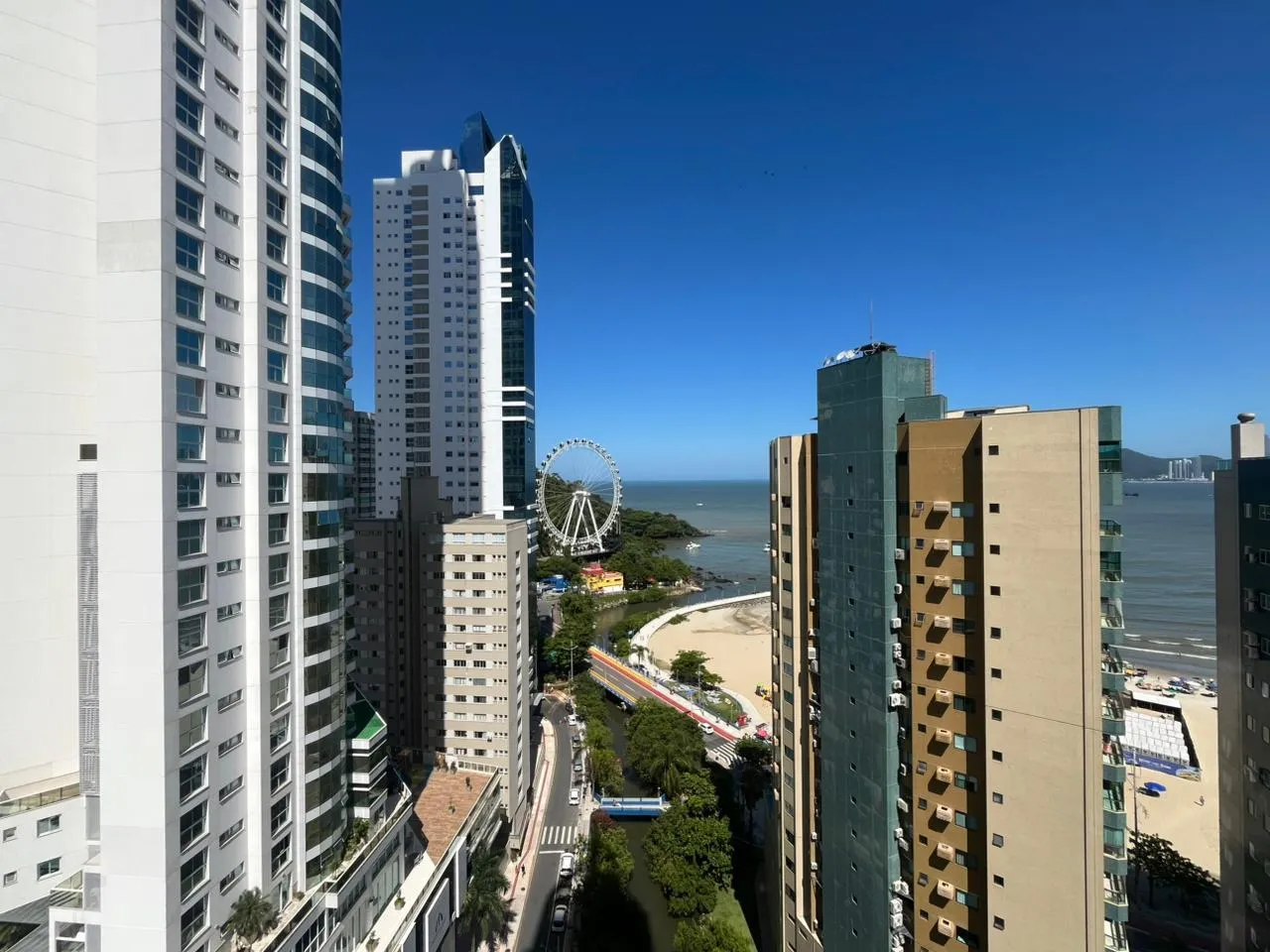 SKYLINE TOWER