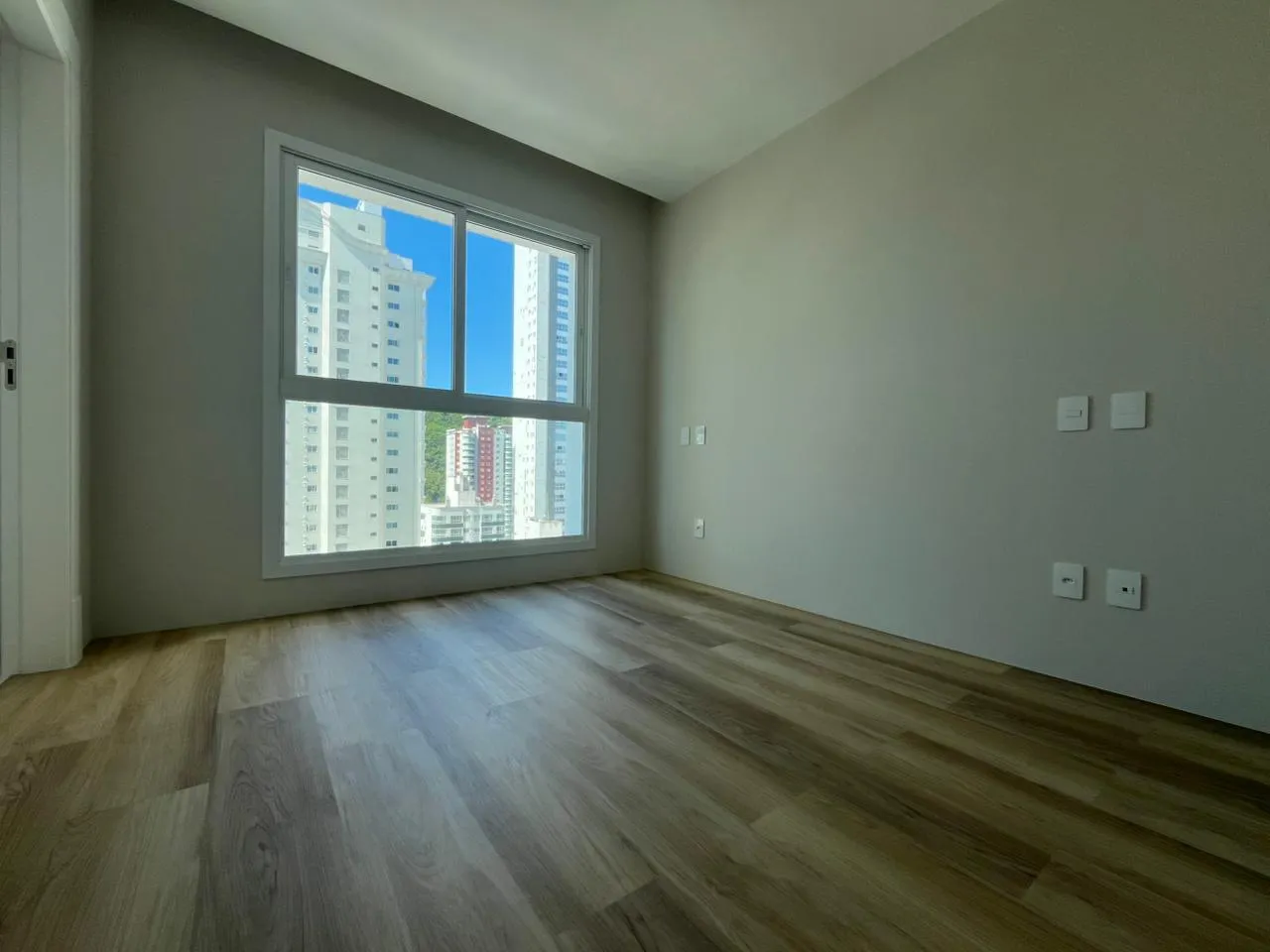 SKYLINE TOWER