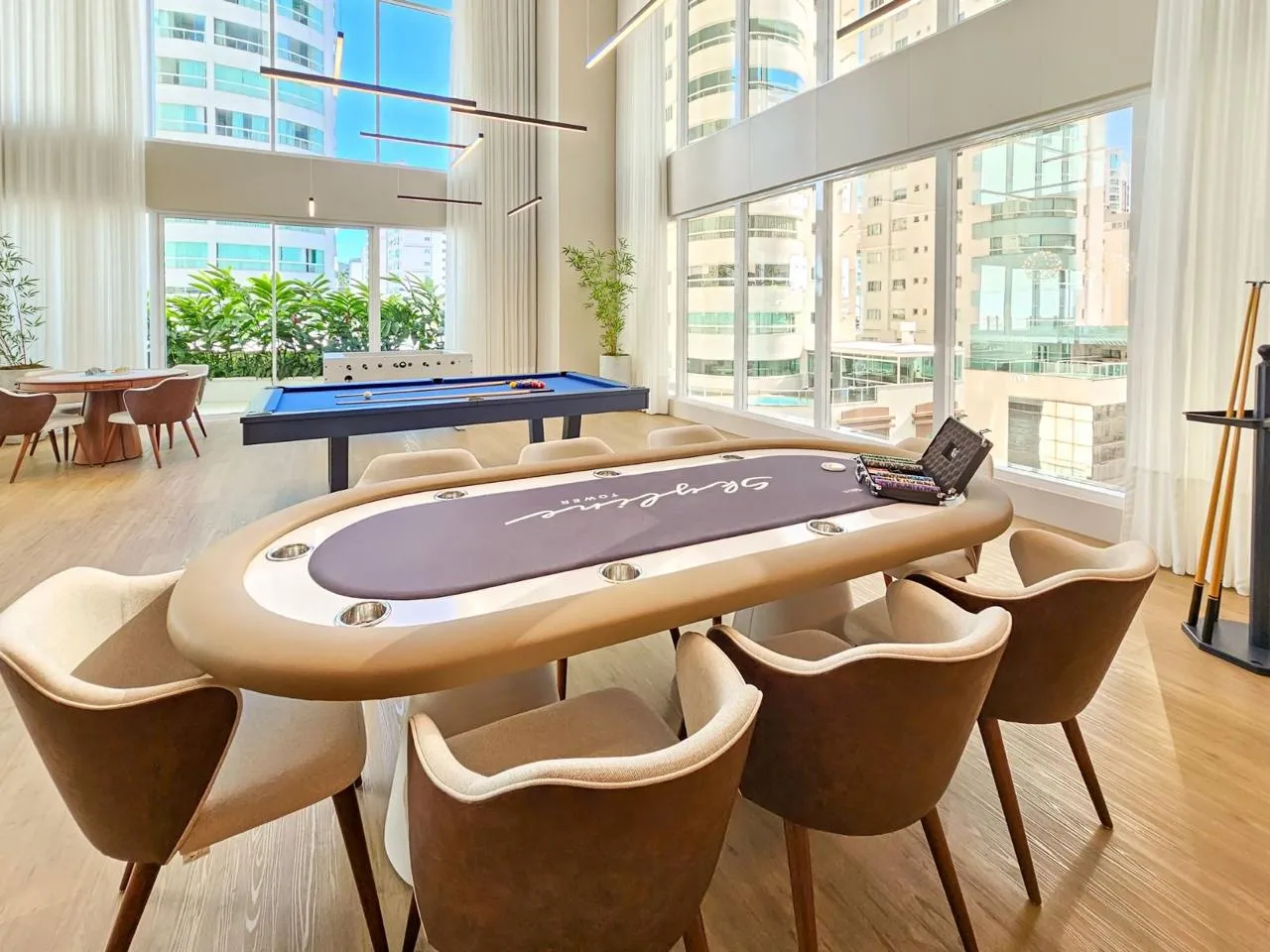 SKYLINE TOWER