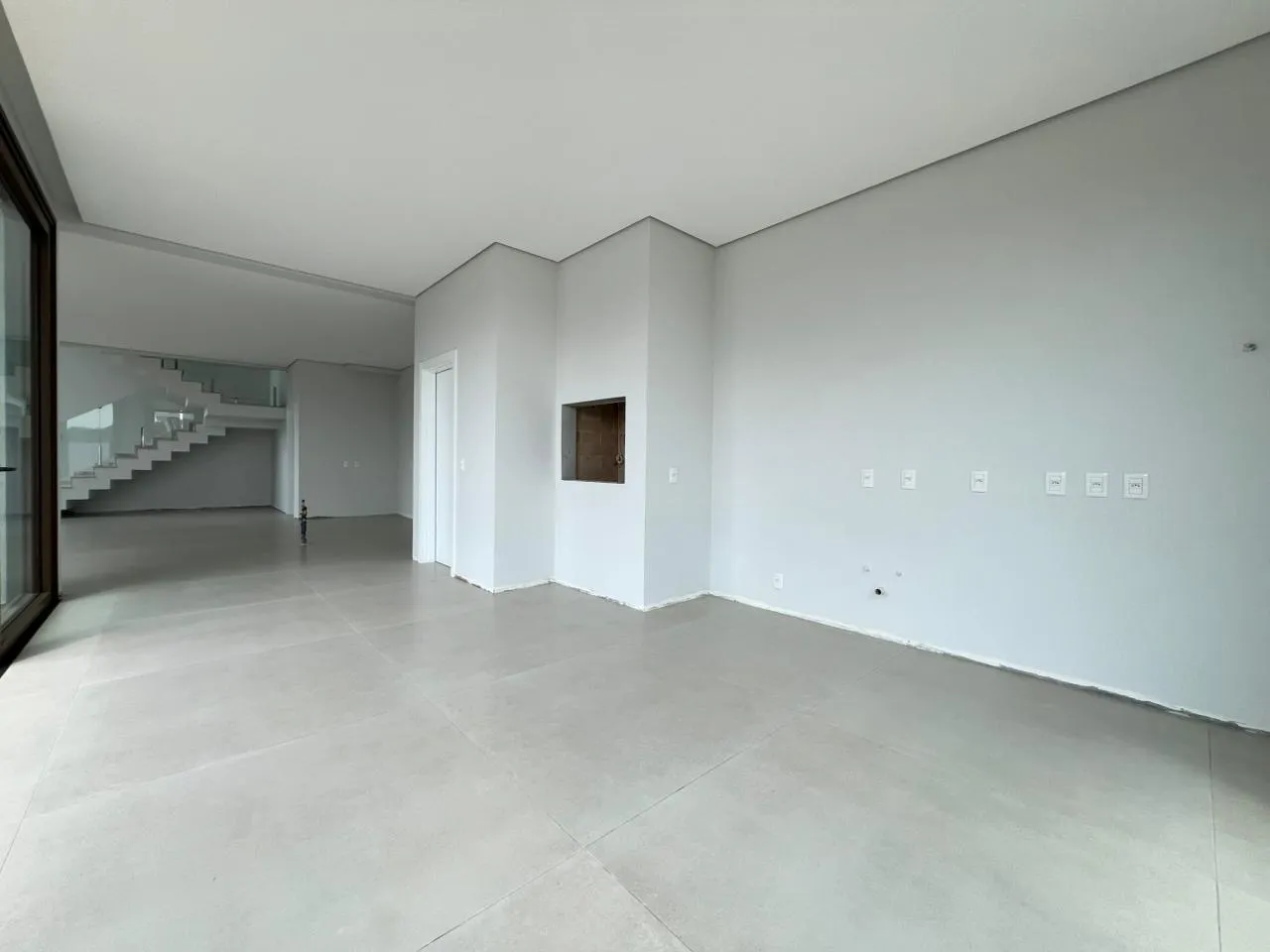 CASA DE ALTO PADRÃO NO VIVA PARK