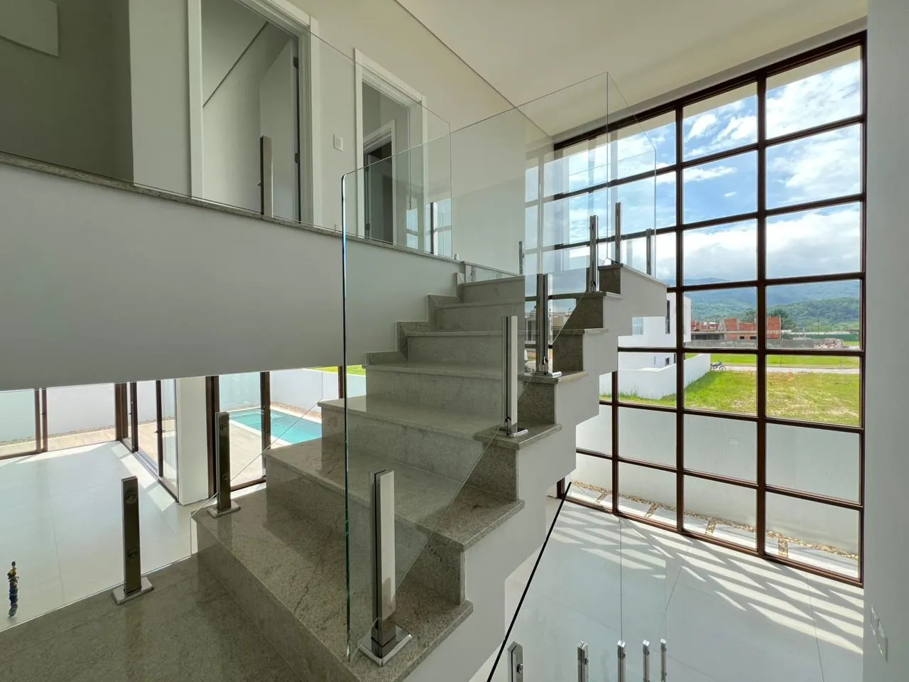 CASA DE ALTO PADRÃO NO VIVA PARK