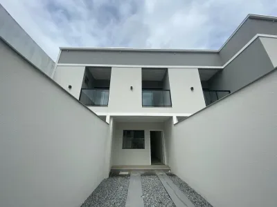 Casa de 2 suítes no Sobrado Rua 422 à venda em Morretes - Morretes - Itapema