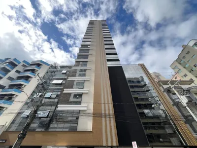 Apartamento de 3 suítes no Exuberance Tower à venda em Meia Praia - Meia Praia - Itapema