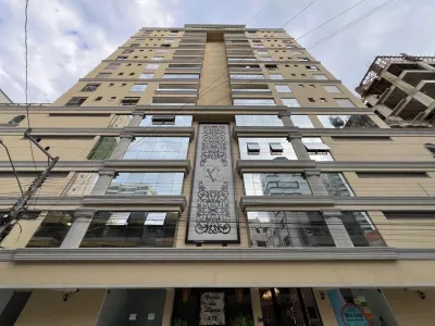 Apartamento de 3 suítes no Ville De Lyon à venda em Meia Praia - Meia Praia - Itapema