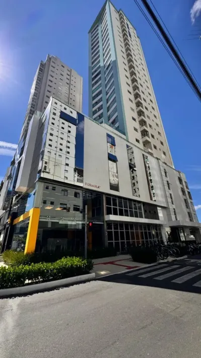 Apartamento de 3 dormitórios, sendo 1 suíte no Gran Torino à venda em Centro - nº 321 Centro - Balneário Camboriú